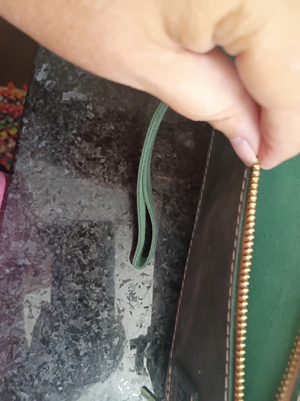 Portland Leather Green Zip Wallet/Wristlet 💚 - Picture 5 of 5